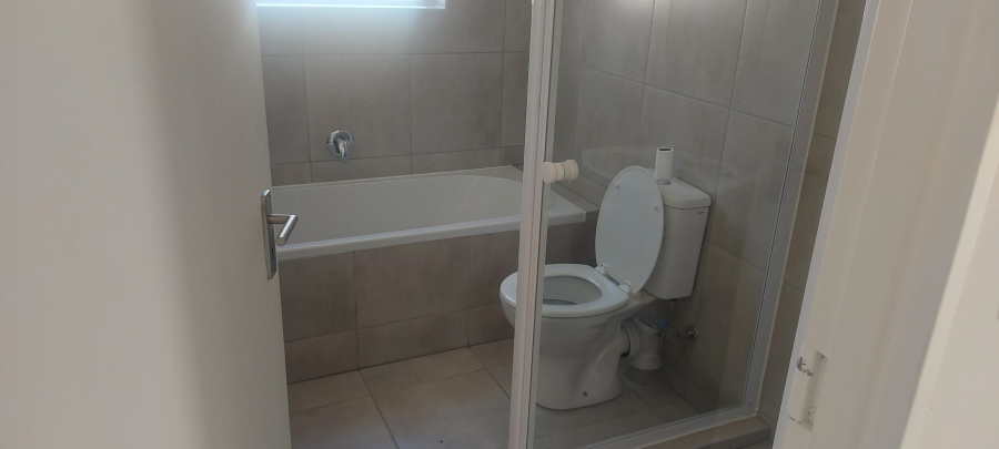 To Let 3 Bedroom Property for Rent in Stellendale Western Cape